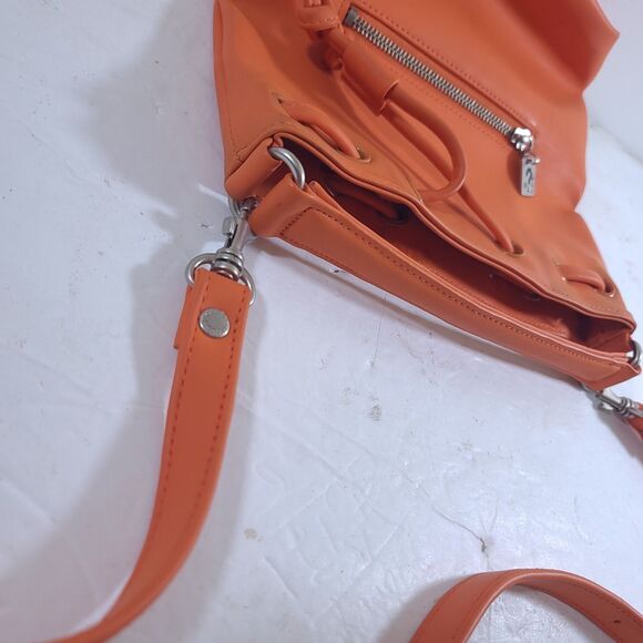 Guess Vintage Y2k Drawstring Closure Crossbady Bucket bag womans Orange Purse - Picture 9 of 15
